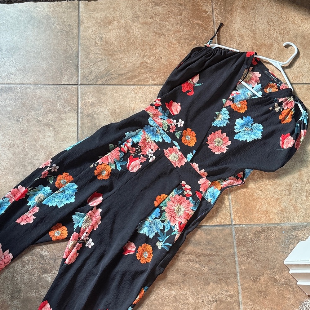 Zara Basic Floral Patterned Garment - image 1